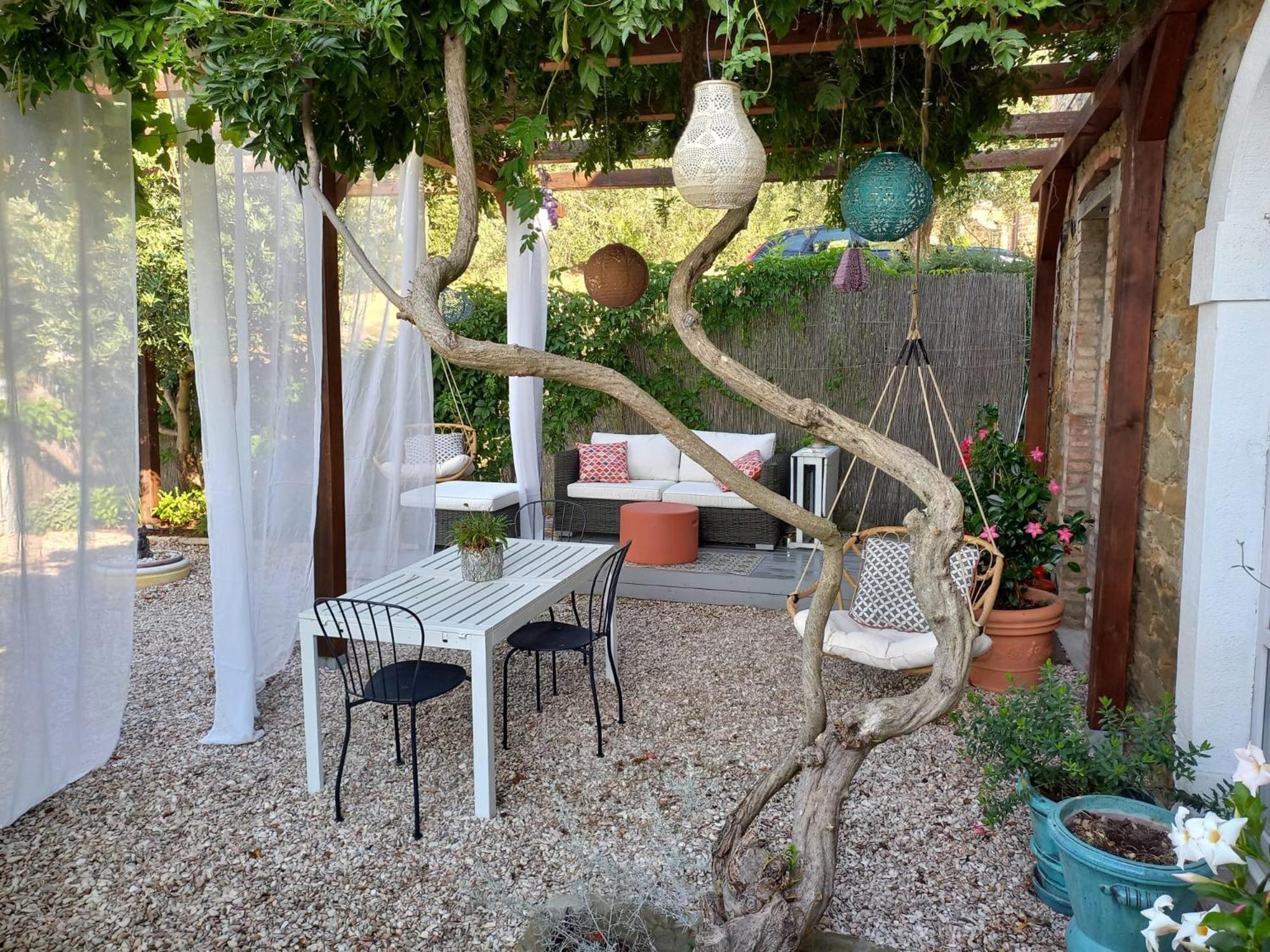 Private Stone Cottage With Starlink & Lake View Tuoro sul Trasimeno Exterior foto